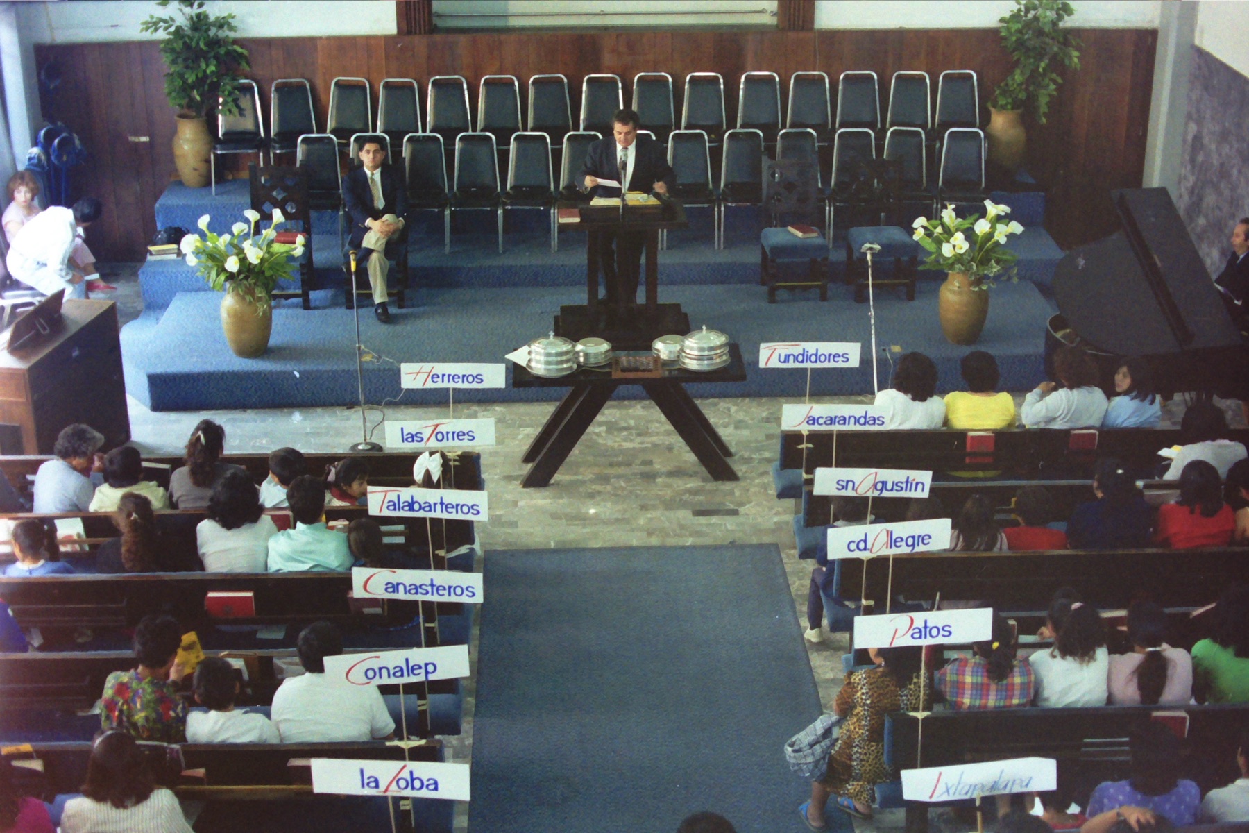 Predicación en la Iglesia Bautista Bethel